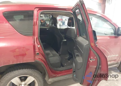 2012 Jeep Compass Sport z USA, uszkodzony, nr VIN 1C4NJDBB1CD692095